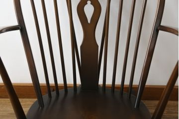 中古　美品　イギリス　ERCOL(アーコール)　落ち着いた色合いのボタニカル柄が印象的なクッション付きロッキングチェア(揺り椅子、イス、アームチェア)(R-060419)