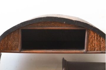 和製アンティーク　昭和初期　桐材　くり抜き　ダイナミックで存在感を放つ丸型茶棚(茶箪笥、飾り棚、違い棚)(R-060425)