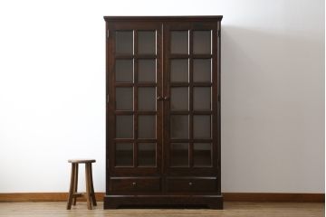 中古　美品　北海道民芸家具　和洋どちらのお部屋にも馴染むブックケース(本箱、書棚、収納棚、キャビネット、飾り棚)(R-060430)