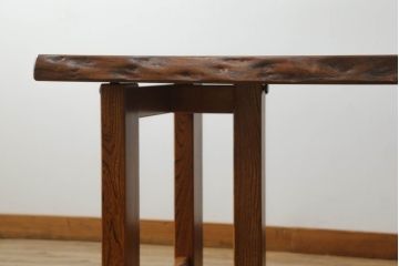 中古　美品　岩手岩泉・純木家具　栓(セン)材　三枚はぎ合わせ　セミブックマッチ　風格漂うダイニングテーブル(4人掛け、6人掛け、食卓、座卓、リビングテーブル、センターテーブル)(定価約50万円)(R-060434)