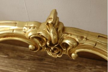 中古　美品　ロココ調　SILIK(シリック)　ゴージャスな空間を演出してくるコンソールテーブル(サイドテーブル、飾り台)(R-060439)