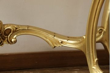 中古　美品　ロココ調　SILIK(シリック)　ゴージャスな空間を演出してくるコンソールテーブル(サイドテーブル、飾り台)(R-060439)