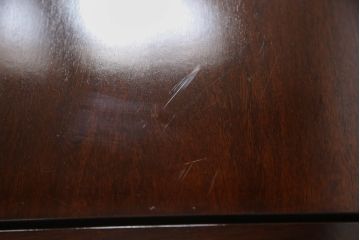 中古　美品　総漆塗り　花梨(カリン)　幕板から脚先にかけての凝ったデザインが魅力的な座卓(ローテーブル)(R-060445)