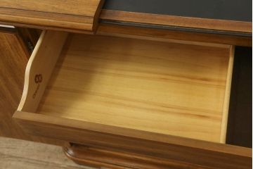 中古　美品　DREXEL HERITAGE(ドレクセルヘリテイジ)　拡張式の天板が付いたサーバー(サイドボード、バーカウンター、バーキャビネット、収納棚)(R-060448)