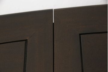 中国ビンテージ　希少デザイン　唐木　上品な佇まいと天板下の収納が魅力的な両袖デスク(ヴィンテージ、ニーホールデスク、両袖机、テーブル、在宅ワーク用、在宅用、ワークデスク、オフィスデスク)(R-060455)