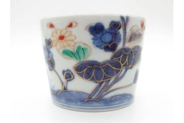 江戸期　古伊万里　色絵草花文蕎麦猪口(和食器、有田焼)(R-060471)