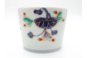 江戸期　古伊万里　色絵草花文蕎麦猪口(和食器、有田焼)(R-060471)