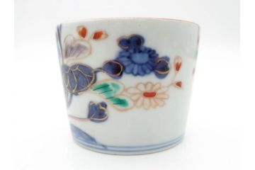 江戸期　古伊万里　色絵草花文蕎麦猪口(和食器、有田焼)(R-060471)