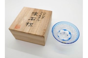 KAGAMI　カガミクリスタル　江戸切子　懐石杯(ブルーガラス、共箱付)(R-060480)