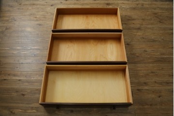 中古　松本民芸家具　シックな佇まいが魅力的なチェスト　(R-060487)