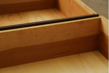 中古　松本民芸家具　シックな佇まいが魅力的なチェスト　(R-060487)
