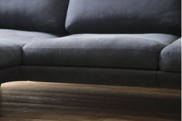 中古　美品　FRITZ HANSEN(フリッツハンセン)　ハイメ・アジョンデザイン　LUNE(ルネソファ)　高品質と機能性を兼ね備えた3人掛けソファ(3P、2人掛けソファ、2P、カウチソファ、シェーズロング)(定価約95万円)(R-060492)