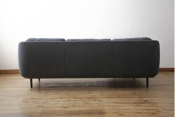 中古　美品　FRITZ HANSEN(フリッツハンセン)　ハイメ・アジョンデザイン　LUNE(ルネソファ)　高品質と機能性を兼ね備えた3人掛けソファ(3P、2人掛けソファ、2P、カウチソファ、シェーズロング)(定価約95万円)(R-060492)