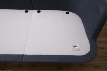 中古　美品　FRITZ HANSEN(フリッツハンセン)　ハイメ・アジョンデザイン　LUNE(ルネソファ)　高品質と機能性を兼ね備えた3人掛けソファ(3P、2人掛けソファ、2P、カウチソファ、シェーズロング)(定価約95万円)(R-060492)