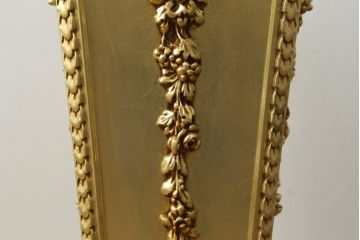 中古　美品　イタリアブランド家具　SILIK(シリック)　気品溢れる佇まいが目を引くアンブレラスタンド(傘立て)(定価約37万円)(R-060494)