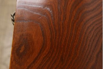 中古　高級品　総漆塗り　三方欅材・中桐材　個性的な取っ手が目を引く指物箪笥(定価約38万円)(チェスト、和タンス、収納箪笥、引き出し)(R-060496)