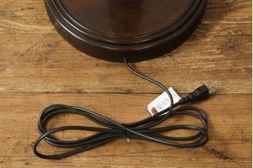 和製ビンテージ　希少デザイン　籐のシェードが涼し気な雰囲気を醸し出すラタンフロアスタンド(フロアランプ、スタンドライト、スタンド照明、ヴィンテージ)(R-060497)