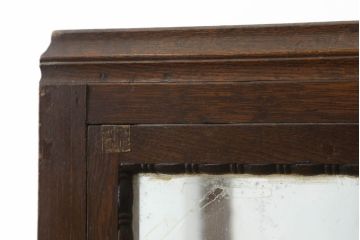和製アンティーク　ナラ(楢)材　ノスタルジックな雰囲気を醸し出す古い薬屋の縦型ガラスケース(ショーケース、飾り棚、陳列棚)(R-060504)