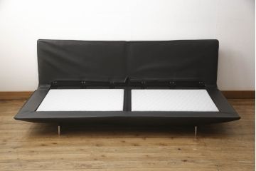 中古　2018年モデル　arflex(アルフレックス)　BRERA(ブレラ)　本革　スッキリとしたリビングスタイルを実現できるコーナーソファ(L字型、4人掛け、5人掛け、4P、レザー)(定価約300万円)(R-060508)