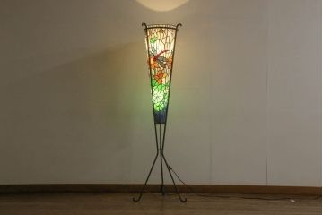 ビンテージ照明　トンボと蓮の花が清々しい夏を連想させる!　ステンドグラスフロアスタンド(ヴィンテージ、スタンド照明、スタンドライト、フロア照明)(R-060519)