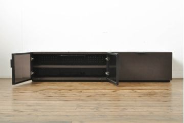 中古　美品　arflex(アルフレックス)　C.C.09(シー.シー.09)　Carlo Colombo(カルロ・コロンボ)　シンプルモダンな佇まいが美しいテレビ台(テレビボード、ローボード、収納棚、引き出し)(定価約45万円)(R-060530)