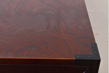 中古　美品　漆塗り　味わい深い色合いと風格のある金具が魅力の仙台箪笥(引き出し、収納タンス、整理箪笥、サイドチェスト)(定価約42万円)(R-060542)
