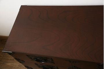 中古　美品　岩谷堂箪笥　桜木家具店作　存在感のあるな金具と重厚な佇まいが魅力のサイドボード(サイドチェスト、引き出し、整理タンス、収納箪笥)(R-060543)
