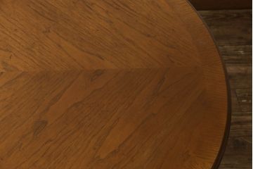 中古　DREXEL HERITAGE(ドレクセルヘリテイジ)　マホガニー材　品のある佇まいと幕板のデザインがすてきなダイニングテーブル(4人掛け、6人掛け)(R-060552)
