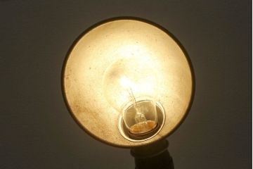 アンティーク照明　昭和レトロ　シャビーな質感が味わい深いデスクスタンド(スタンドライト、卓上照明)(R-060560)