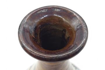 新垣薫作　壺屋焼　ダイナミックで鮮やかな魚文の花瓶(琉球陶器)(R-060585)
