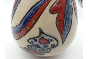 新垣薫作　壺屋焼　ダイナミックで鮮やかな魚文の花瓶(琉球陶器)(R-060585)