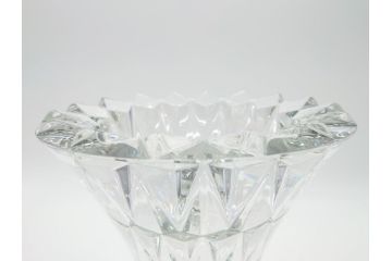 フランス　バカラ　Baccarat　輝きが美しい!　重厚で存在感のある花瓶　23cm(フラワーベース、フルレッドクリスタルガラス、箱なし)(R-060587)