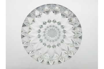 フランス　バカラ　Baccarat　輝きが美しい!　重厚で存在感のある花瓶　23cm(フラワーベース、フルレッドクリスタルガラス、箱なし)(R-060587)