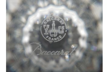 フランス　バカラ　Baccarat　輝きが美しい!　重厚で存在感のある花瓶　23cm(フラワーベース、フルレッドクリスタルガラス、箱なし)(R-060587)