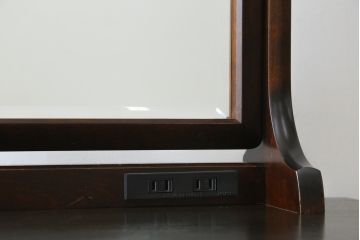 中古　北海道民芸家具　和モダンなデザインが和洋どちらのお部屋にも取り入れやすいドレッサーとスツールのセット(鏡台)(R-060590)