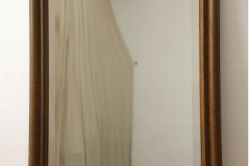和製ビンテージ　ナラ材　落ち着いた木の色味が和洋どちらのお部屋にも取り入れやすい木製フレームのミラー(ヴィンテージ、鏡、壁掛けミラー)(R-060594)