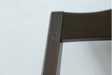 中古　北海道民芸家具　HM645　背板の波打つようなデザインが上品なラダーバックチェア2脚セット　(R-060602)