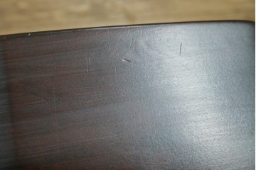 中古　北海道民芸家具　HM645　背板の波打つようなデザインが上品なラダーバックチェア2脚セット　(R-060602)