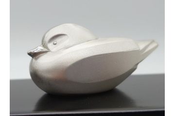 光一作　ころんとしたかわいい姿に癒される!　おしどりの置物　純銀製　ケース付き　オブジェ(R-060608)