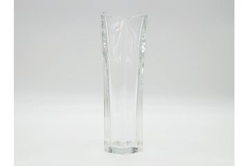 フランス　バカラ　Baccarat　ギンコ　クリスタルの透明感を堪能できるフラワーベース(花瓶、フルレッドクリスタルガラス、GINKGO、箱なし)(R-060612)