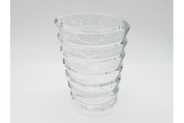 フランス　バカラ　Baccarat　ココ　小振りでも存在感のあるフラワーベース(花瓶、フルレッドクリスタルガラス、箱なし、COCO)(R-060613)