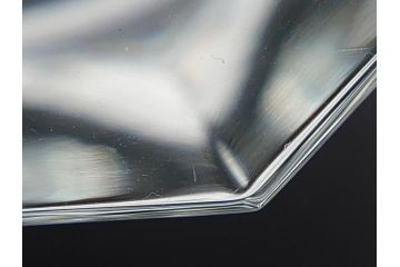 フランス　バカラ　Baccarat　エディス　重厚で存在感のあるフラワーベース(花瓶、フルレッドクリスタルガラス、箱なし、EDITH)(R-060614)
