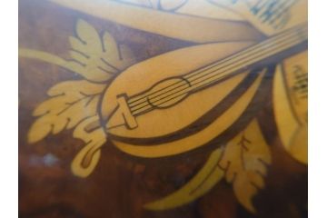 スイス製　REUGE　楽器と花のデザインが上品なリュージュ社のオルゴール　3曲72弁(CH3/72)(R-060615)