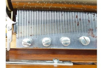 スイス製　REUGE　楽器と花のデザインが上品なリュージュ社のオルゴール　3曲72弁(CH3/72)(R-060615)