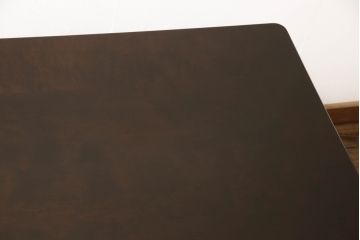 和製ビンテージ　北海道民芸家具　深みのある色合いとモダンな雰囲気が魅力的なダイニングテーブル(6人掛け、4人掛け、食卓、ヴィンテージ)(現行品同型の場合:定価約45万円)(R-060624)