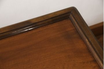 中古　美品　バロッサバレンティ(VARO,S.A. VALENTI)　挽き物加工の脚が存在感バツグンのセンターテーブル(リビングテーブル、ローテーブル)(R-060626)