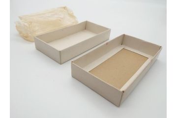 昭和レトロ　グリコ灰皿　アヒル小物入れ　ニッポンビール灰皿　キリン栓抜き　昔懐かしい雰囲気のノベルティグッズ合計4点セット(R-060657)