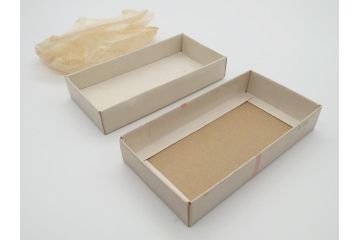 昭和レトロ　グリコ灰皿　アヒル小物入れ　ニッポンビール灰皿　キリン栓抜き　昔懐かしい雰囲気のノベルティグッズ合計4点セット(R-060657)