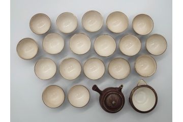 古い萬古焼　金彩が目を引く煎茶セット(急須、湯冷まし、湯呑、茶碗、茶道具)(R-060658)