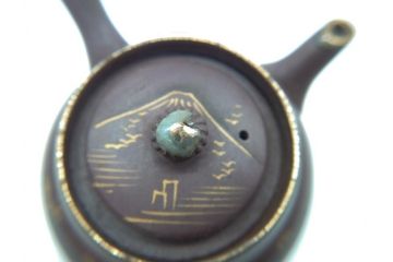 古い萬古焼　金彩が目を引く煎茶セット(急須、湯冷まし、湯呑、茶碗、茶道具)(R-060658)